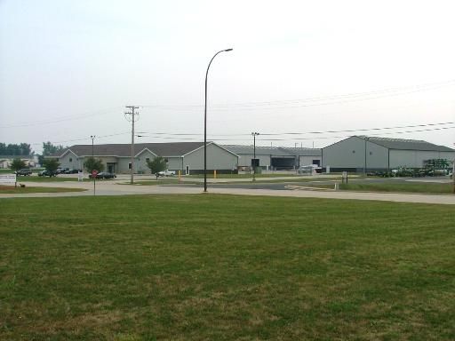 ABC Supply Building: 100 North Spruce Street, Manteno, IL 60950